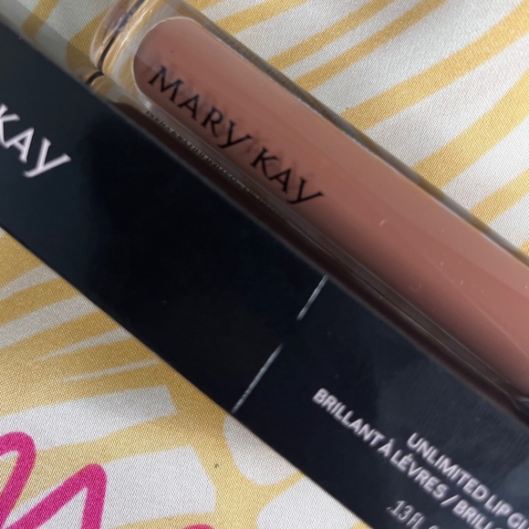 Mary Kay Other - 🌹MARY KAY UNLIMITED LIPGLOSS TAWNY NUDE .13 FL OZ NIB🌹